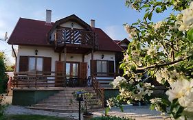 Balaton Vendégház